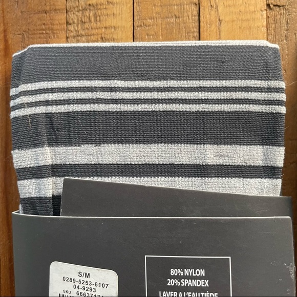 2 pairs of BNWT Suzy Shier tights - Picture 3 of 6